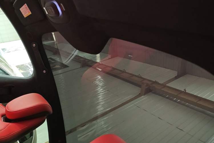 Used Xiaomi Auto SU7 2024 Four-Wheel Drive Ultra-Long Range Advanced Intelligent Driving Max Edition Headliner
