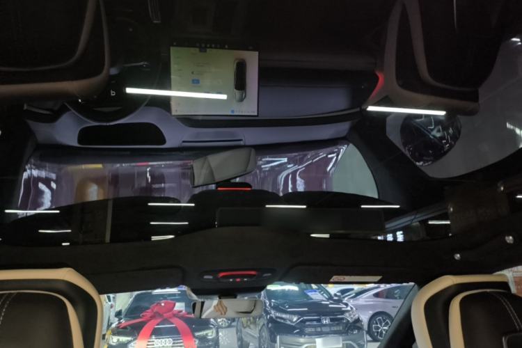 Used Xiaomi Auto SU7 2024 Four-Wheel Drive Ultra-Long Range Advanced Intelligent Driving Max Edition Headliner