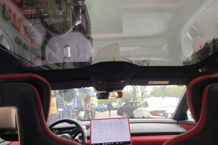 Used Xiaomi Auto SU7 2024 Rear-Drive Long-Range Intelligent Driving Version Headliner