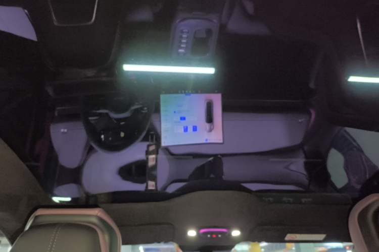 Used Xiaomi Auto SU7 2024 Four-Wheel Drive Ultra-Long Range Advanced Intelligent Driving Max Edition Headliner
