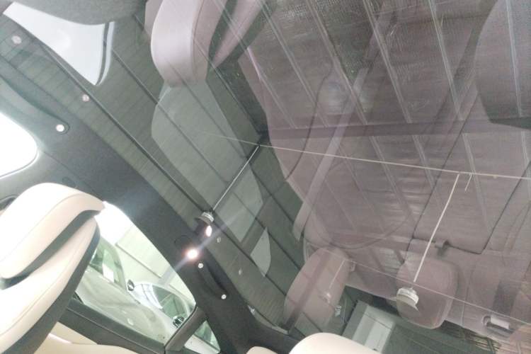 Used Xiaomi Auto SU7 2024 Rear-Drive Ultra-Long Range Advanced Pro-Level Intelligent Driving Version Headliner