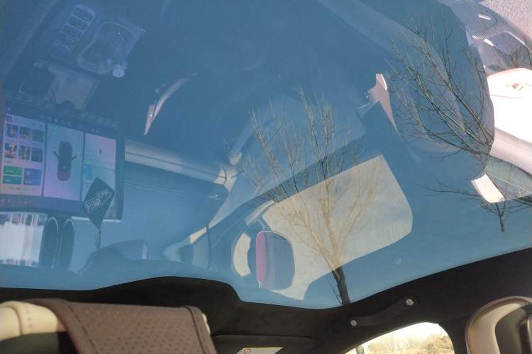 Used Xiaomi Auto SU7 2024 Four-Wheel Drive Ultra-Long Range Advanced Intelligent Driving Max Edition Headliner
