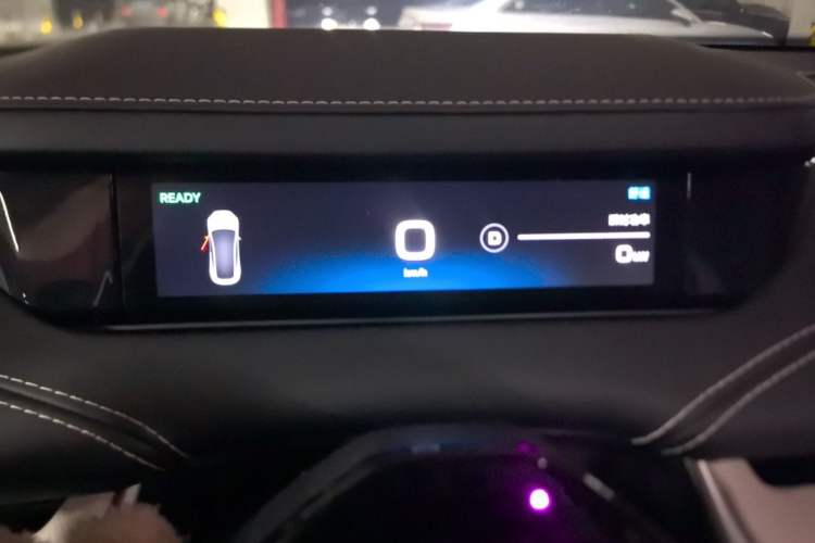 Used Xiaomi Auto SU7 2024 Rear-Drive Long-Range Intelligent Driving Version Instrument Cluster