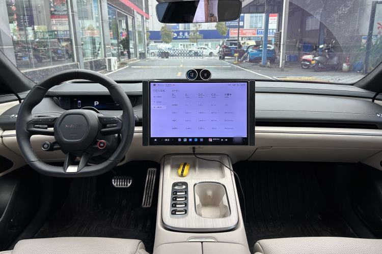 Used Xiaomi Auto SU7 2024 Four-Wheel Drive Ultra-Long Range Advanced Intelligent Driving Max Edition Interior 1