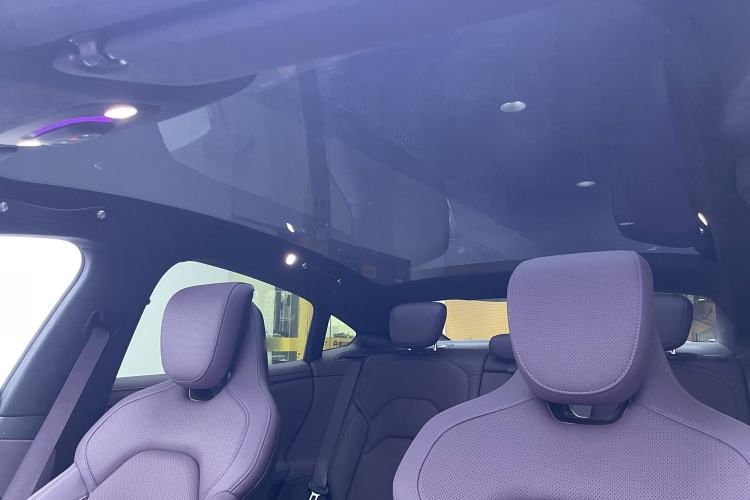 Used Xiaomi Auto SU7 2024 Four-Wheel Drive Ultra-Long Range Advanced Intelligent Driving Max Edition Interior 5