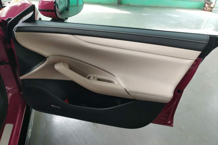Used Xiaomi Auto SU7 2024 Rear-Drive Ultra-Long Range Advanced Pro-Level Intelligent Driving Version Interior 5