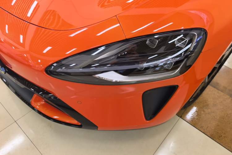Used Xiaomi Auto SU7 2024 Rear-Drive Long-Range Intelligent Driving Version Left Front Headlight
