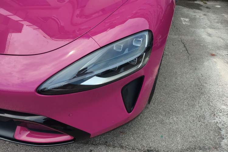 Used Xiaomi Auto SU7 2024 Four-Wheel Drive Ultra-Long Range Advanced Intelligent Driving Max Edition Left Front Headlight