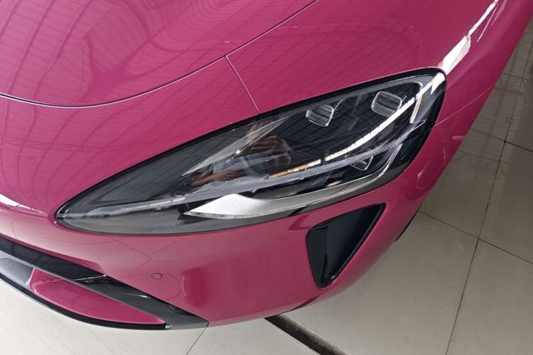 Used Xiaomi Auto SU7 2024 Rear-Drive Long-Range Intelligent Driving Version Left Front Headlight