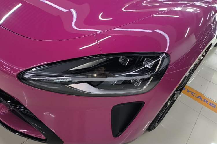 Used Xiaomi Auto SU7 2024 Four-Wheel Drive Ultra-Long Range Advanced Intelligent Driving Max Edition Left Front Headlight