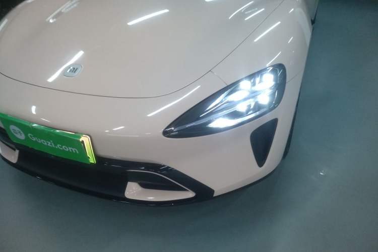 Used Xiaomi Auto SU7 2024 Four-Wheel Drive Ultra-Long Range Advanced Intelligent Driving Max Edition Left Front Headlight