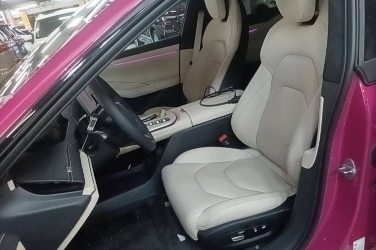 Used Xiaomi Auto SU7 2024 Four-Wheel Drive Ultra-Long Range Advanced Intelligent Driving Max Edition Left Front Seat