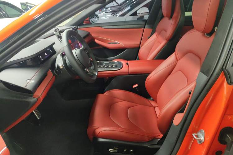 Used Xiaomi Auto SU7 2024 Four-Wheel Drive Ultra-Long Range Advanced Intelligent Driving Max Edition Left Front Seat