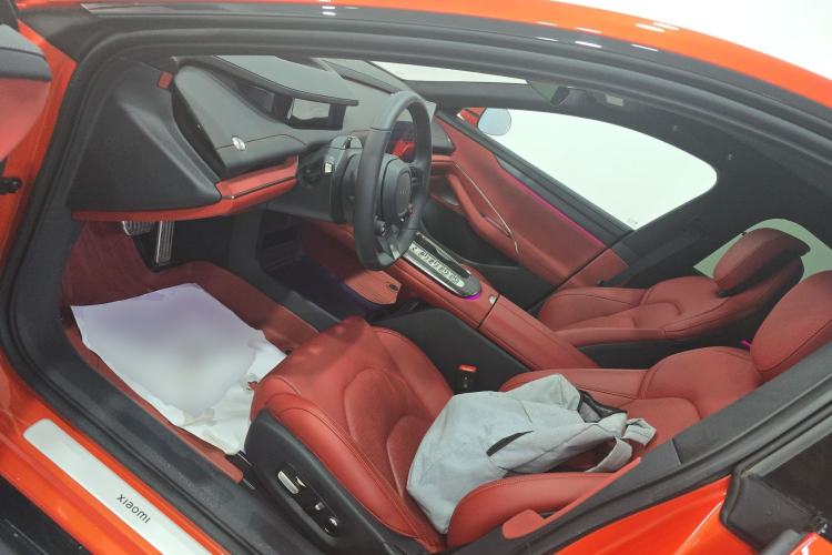 Used Xiaomi Auto SU7 2024 Four-Wheel Drive Ultra-Long Range Advanced Intelligent Driving Max Edition Left Front Seat