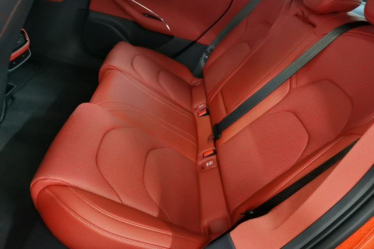 Used Xiaomi Auto SU7 2024 Rear-Drive Long-Range Intelligent Driving Version Left Rear Seat
