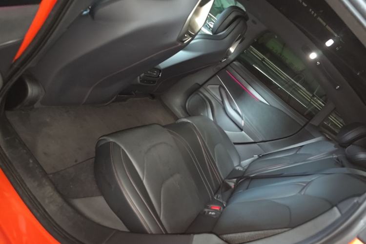 Used Xiaomi Auto SU7 2024 Rear-Drive Ultra-Long Range Advanced Pro-Level Intelligent Driving Version Left Rear Seat