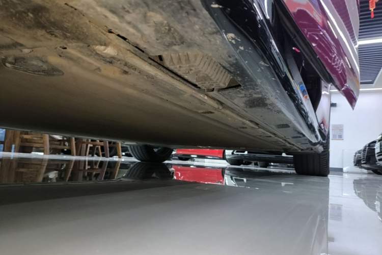 Used Xiaomi Auto SU7 2024 Four-Wheel Drive Ultra-Long Range Advanced Intelligent Driving Max Edition Left Side Sill