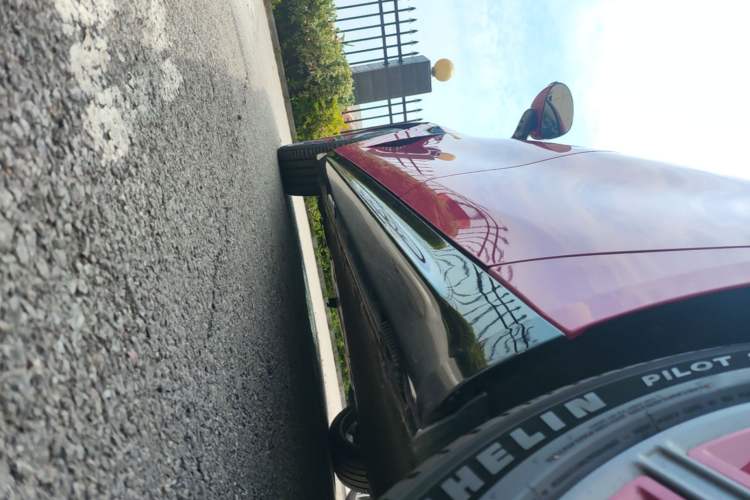 Used Xiaomi Auto SU7 2024 Four-Wheel Drive Ultra-Long Range Advanced Intelligent Driving Max Edition Left Side Sill