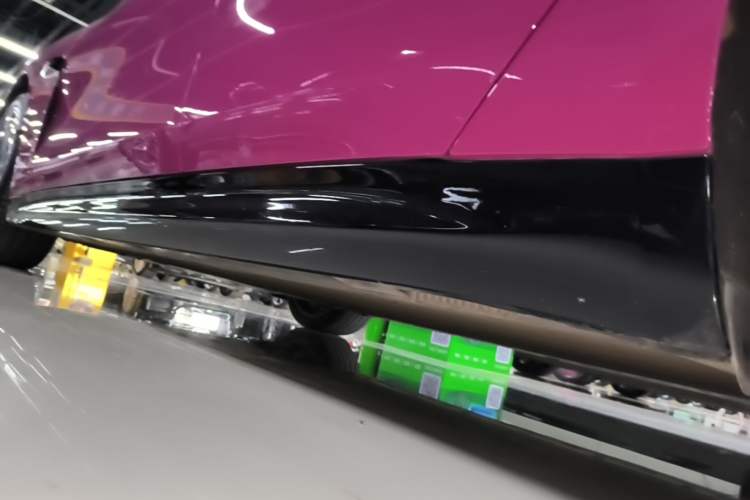 Used Xiaomi Auto SU7 2024 Rear-Drive Long-Range Intelligent Driving Version Left Side Sill