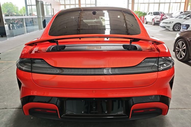 Used Xiaomi Auto SU7 2024 Four-Wheel Drive Ultra-Long Range Advanced Intelligent Driving Max Edition Rear