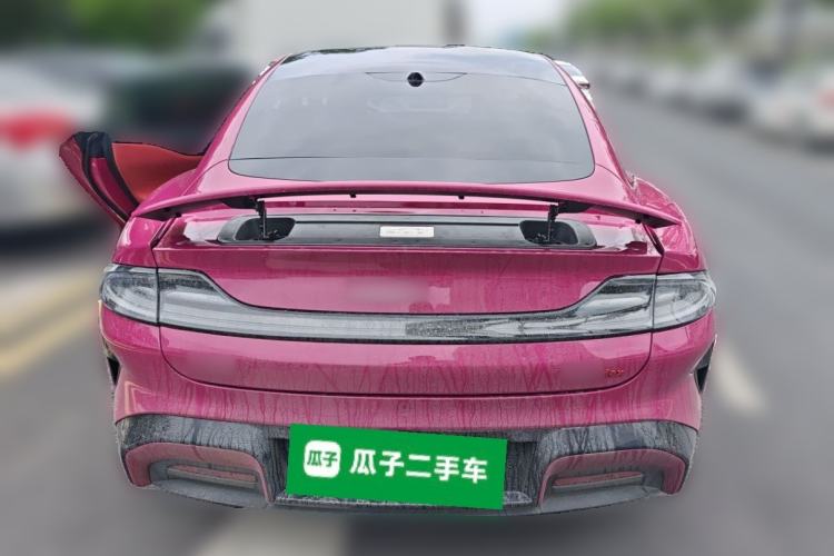 Used Xiaomi Auto SU7 2024 Four-Wheel Drive Ultra-Long Range Advanced Intelligent Driving Max Edition Rear