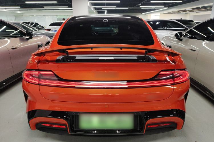 Used Xiaomi Auto SU7 2024 Four-Wheel Drive Ultra-Long Range Advanced Intelligent Driving Max Edition Rear