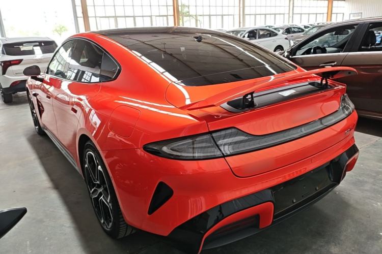 Used Xiaomi Auto SU7 2024 Four-Wheel Drive Ultra-Long Range Advanced Intelligent Driving Max Edition Rear Left 45 Deg