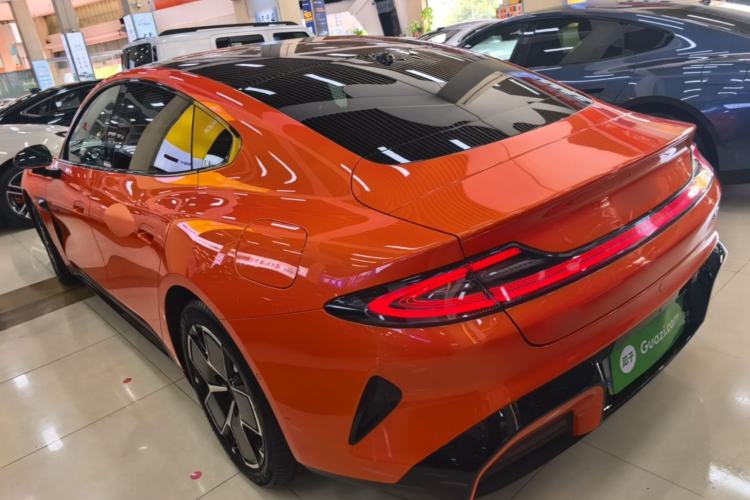 Used Xiaomi Auto SU7 2024 Rear-Drive Long-Range Intelligent Driving Version Rear Left 45 Deg