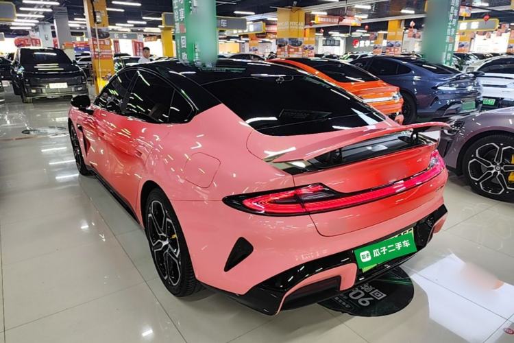 Used Xiaomi Auto SU7 2024 Four-Wheel Drive Ultra-Long Range Advanced Intelligent Driving Max Edition Rear Left 45 Deg