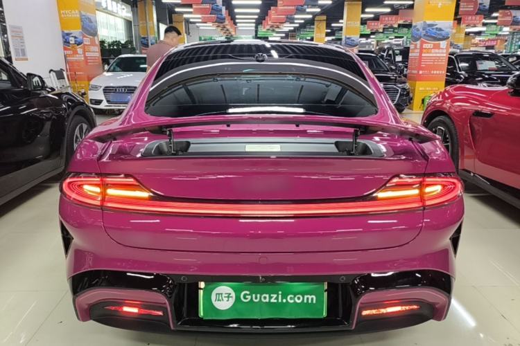 Used Xiaomi Auto SU7 2024 Four-Wheel Drive Ultra-Long Range Advanced Intelligent Driving Max Edition Rear