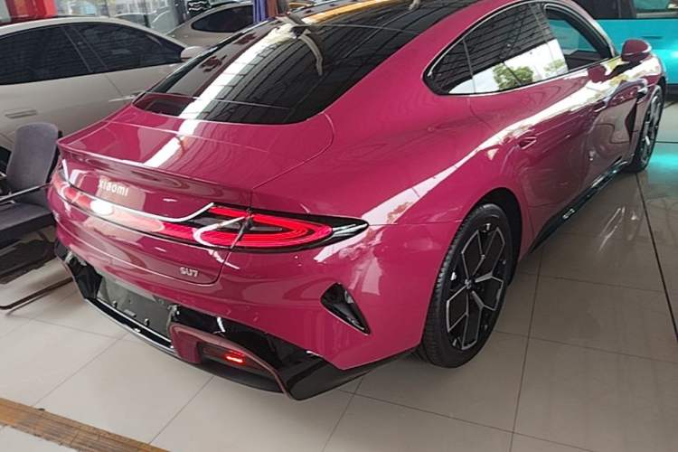 Used Xiaomi Auto SU7 2024 Rear-Drive Ultra-Long Range Advanced Pro-Level Intelligent Driving Version Rear Right 45 Deg