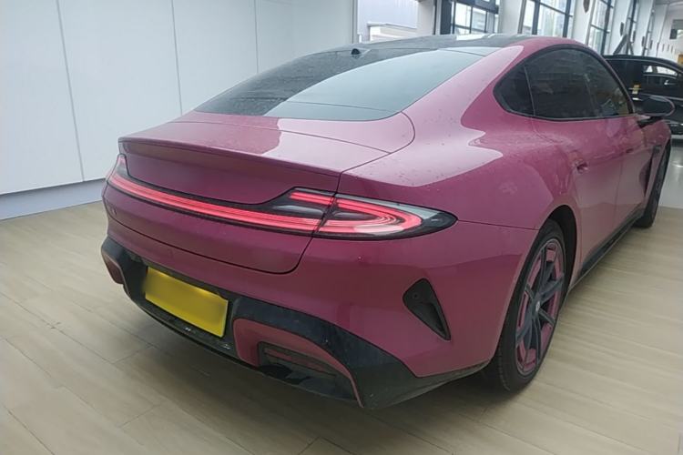Used Xiaomi Auto SU7 2024 Rear-Drive Long-Range Intelligent Driving Version Rear Right 45 Deg