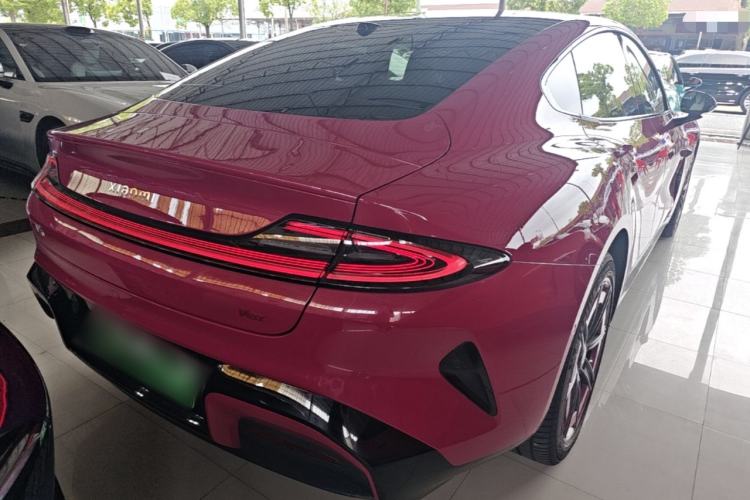 Used Xiaomi Auto SU7 2024 Four-Wheel Drive Ultra-Long Range Advanced Intelligent Driving Max Edition Rear Right 45 Deg