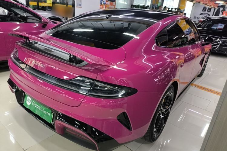Used Xiaomi Auto SU7 2024 Four-Wheel Drive Ultra-Long Range Advanced Intelligent Driving Max Edition Rear Right 45 Deg