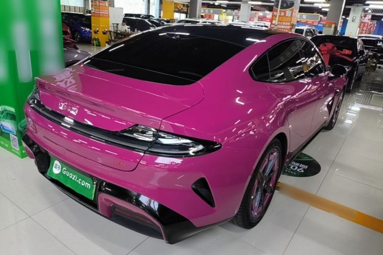 Used Xiaomi Auto SU7 2024 Four-Wheel Drive Ultra-Long Range Advanced Intelligent Driving Max Edition Rear Right 45 Deg