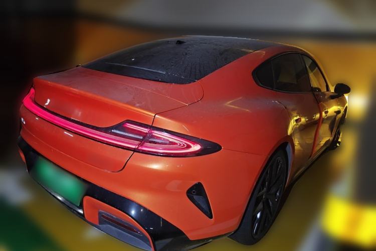 Used Xiaomi Auto SU7 2024 Four-Wheel Drive Ultra-Long Range Advanced Intelligent Driving Max Edition Rear Right 45 Deg