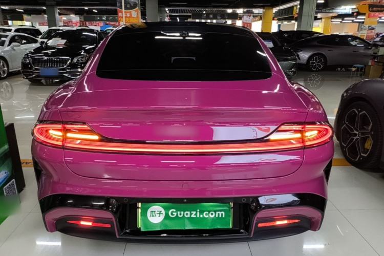 Used Xiaomi Auto SU7 2024 Four-Wheel Drive Ultra-Long Range Advanced Intelligent Driving Max Edition Rear