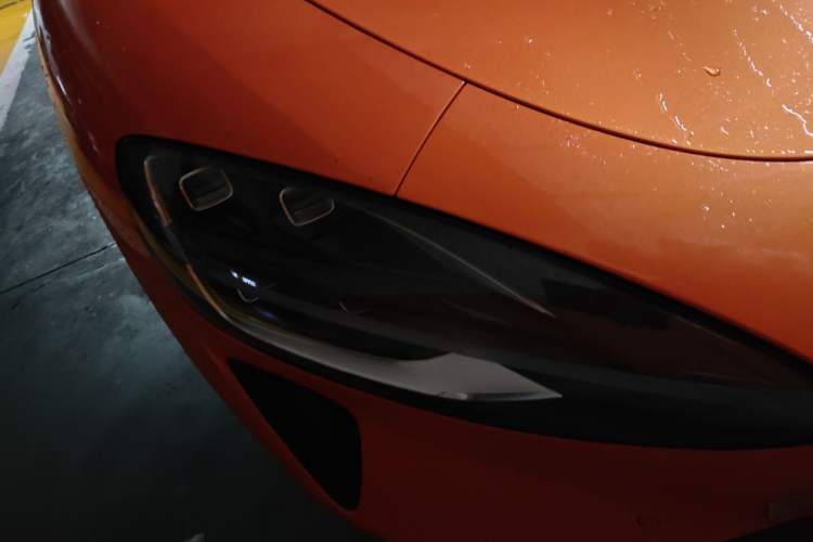 Used Xiaomi Auto SU7 2024 Rear-Drive Long-Range Intelligent Driving Version Right Front Headlight