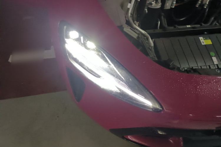 Used Xiaomi Auto SU7 2024 Rear-Drive Standard Founder Edition Right Front Headlight