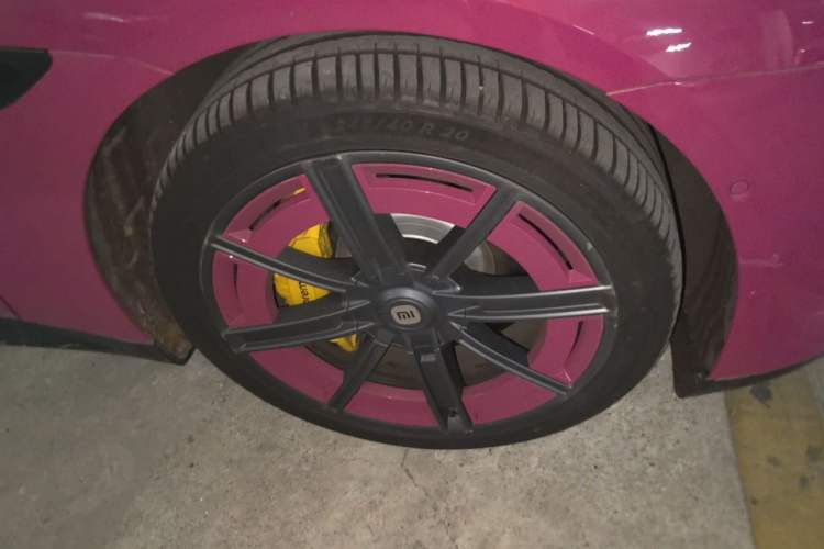 Used Xiaomi Auto SU7 2024 Rear-Drive Long-Range Intelligent Driving Version Right Front Wheel Hub