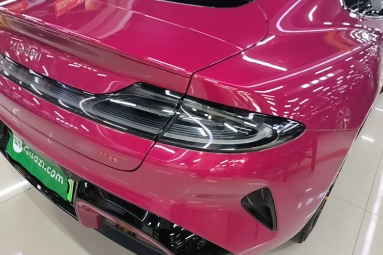Used Xiaomi Auto SU7 2024 Four-Wheel Drive Ultra-Long Range Advanced Intelligent Driving Max Edition Right Rear Taillight