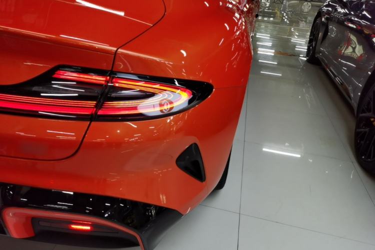 Used Xiaomi Auto SU7 2024 Rear-Drive Long-Range Intelligent Driving Version Right Rear Taillight