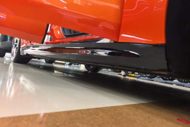 Used Xiaomi Auto SU7 2024 Rear-Drive Long-Range Intelligent Driving Version Right Side Sill