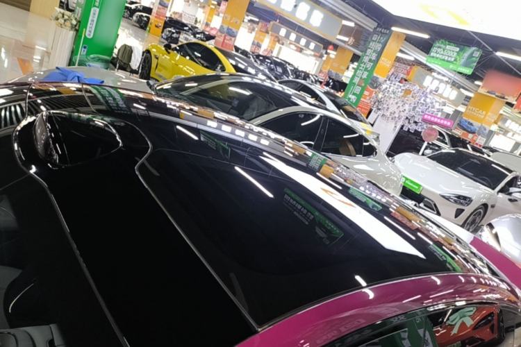 Used Xiaomi Auto SU7 2024 Four-Wheel Drive Ultra-Long Range Advanced Intelligent Driving Max Edition Roof