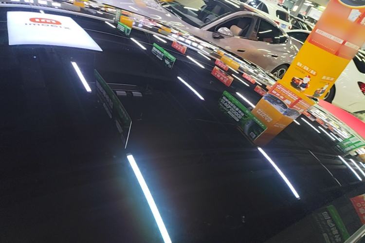 Used Xiaomi Auto SU7 2024 Four-Wheel Drive Ultra-Long Range Advanced Intelligent Driving Max Edition Roof