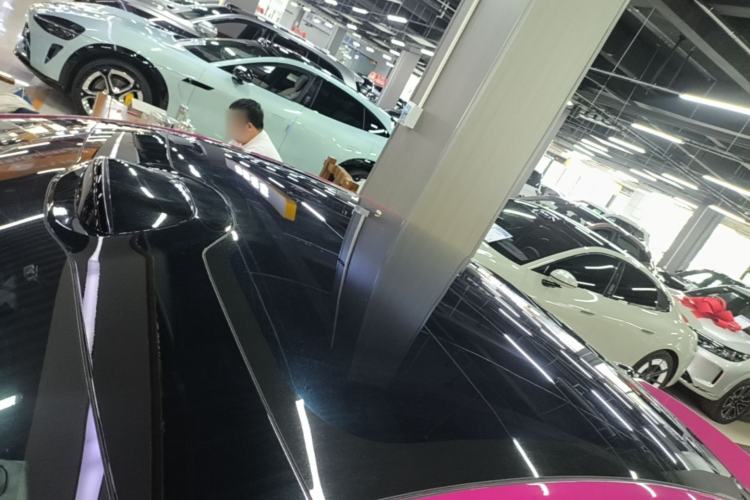Used Xiaomi Auto SU7 2024 Four-Wheel Drive Ultra-Long Range Advanced Intelligent Driving Max Edition Roof
