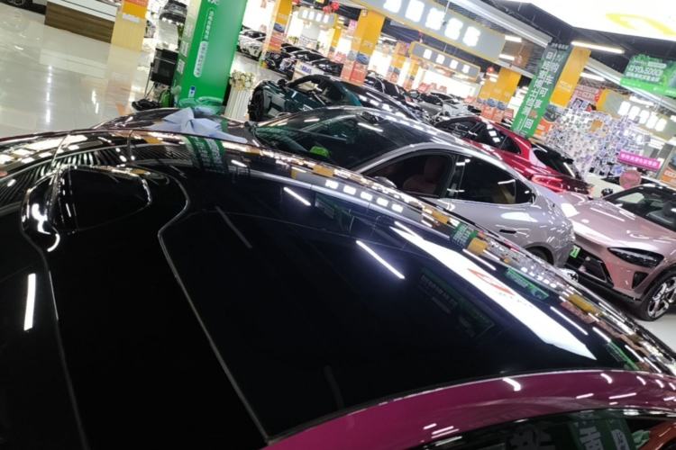 Used Xiaomi Auto SU7 2024 Four-Wheel Drive Ultra-Long Range Advanced Intelligent Driving Max Edition Roof