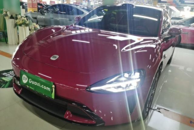 Used Xiaomi Auto SU7 2024 Four-Wheel Drive Ultra-Long Range Advanced Intelligent Driving Max Edition