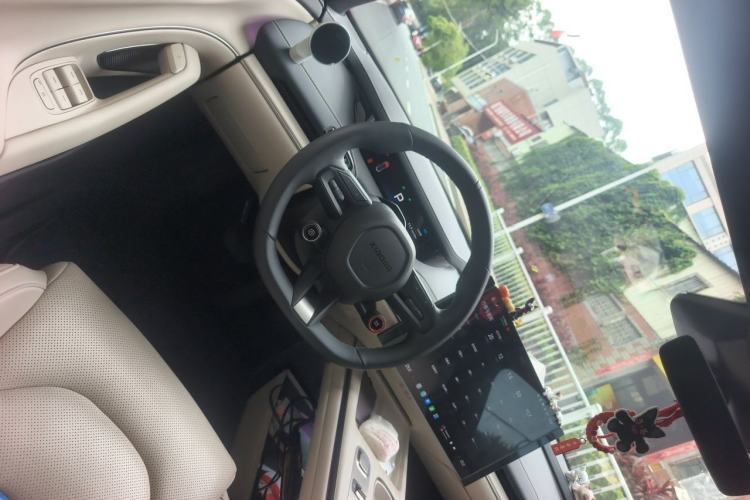 Used Xiaomi Auto SU7 2024 Rear-Drive Long-Range Intelligent Driving Version Steering Wheel