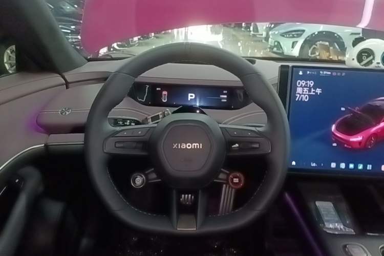 Used Xiaomi Auto SU7 2024 Four-Wheel Drive Ultra-Long Range Advanced Intelligent Driving Max Edition Steering Wheel